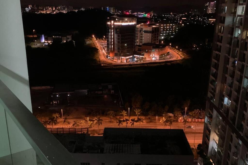 Cosy Studio Netflix Selfcheckin Cyberjaya 2 Екстер'єр фото